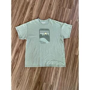 Magellan Outdoors “Live to Explore” Graphic T-Shirt Men’s XL Sage Green